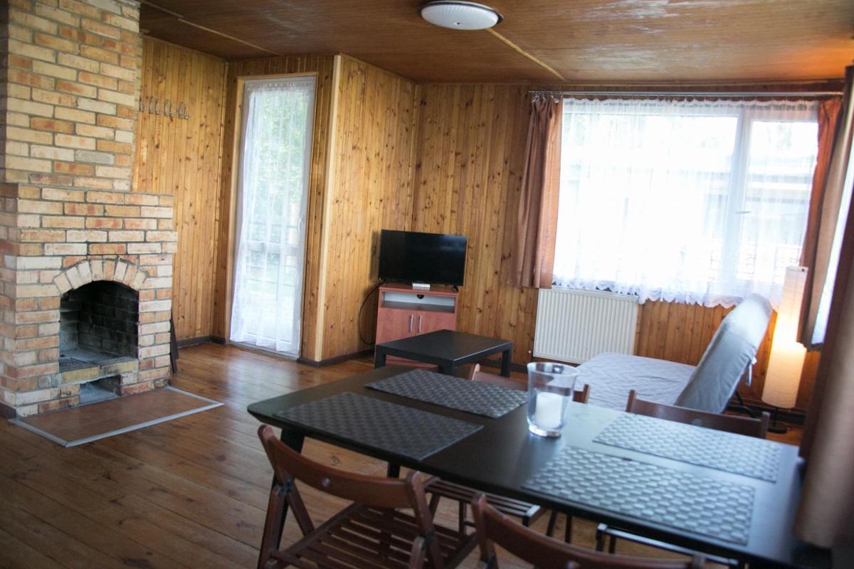 Camping Oaza Blonie Kornik Domki Standard - 3 Pokoje Esterno foto